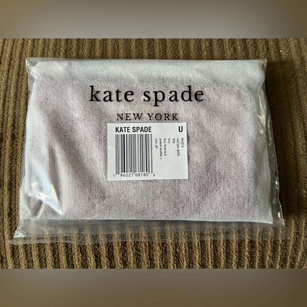 Kate Spade Lucy Small L-zip Card Holder Wristlet nwt in packaging - Picture 3 of 4